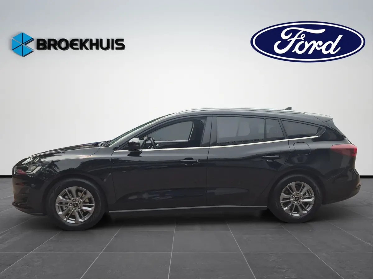 1.0 EcoBoost Hybrid Titanium 155pk | Elekt. Trekhaak | Winterpack | Adaptive Cruise | Dodehoek Detectie