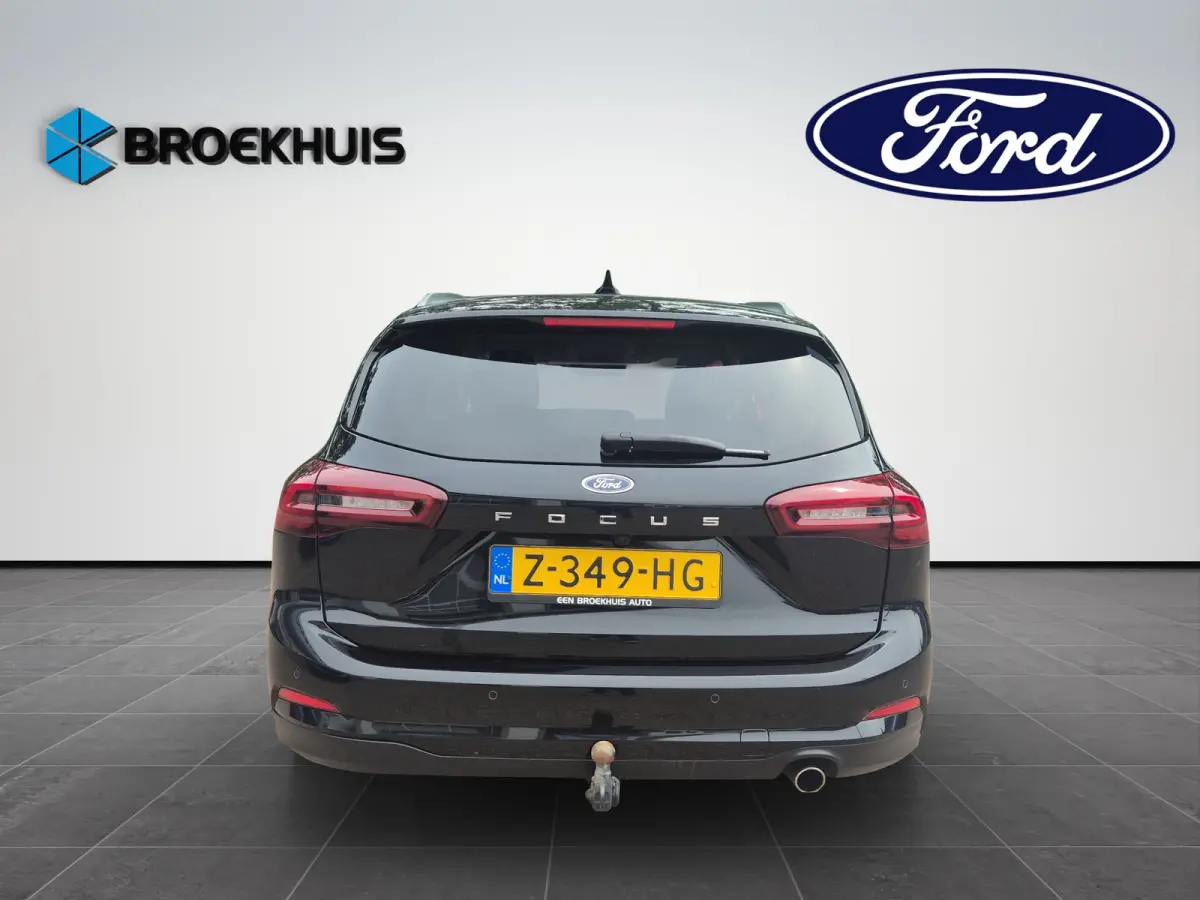 1.0 EcoBoost Hybrid Titanium 155pk | Elekt. Trekhaak | Winterpack | Adaptive Cruise | Dodehoek Detectie