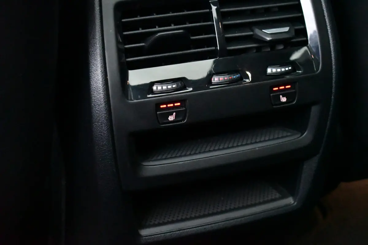 xDrive50e M-Sport Skylounge Comf-stoel ACC 360 HUD H/K 22inch BTW-auto