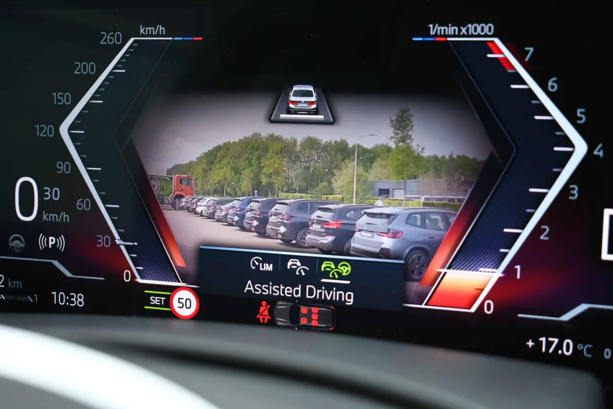 xDrive50e M-Sport Skylounge Comf-stoel ACC 360 HUD H/K 22inch BTW-auto