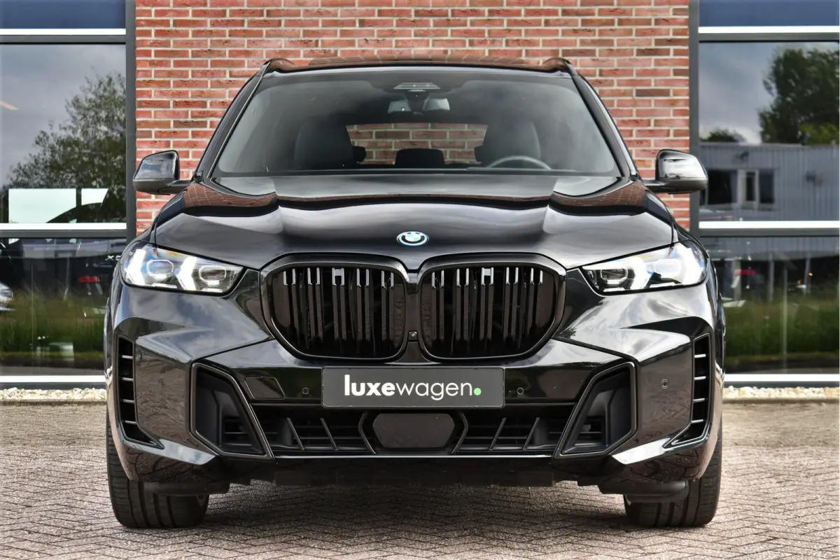 xDrive50e M-Sport Skylounge Comf-stoel ACC 360 HUD H/K 22inch BTW-auto