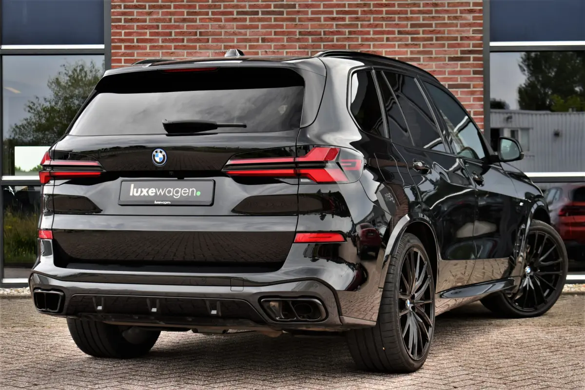 xDrive50e M-Sport Skylounge Comf-stoel ACC 360 HUD H/K 22inch BTW-auto