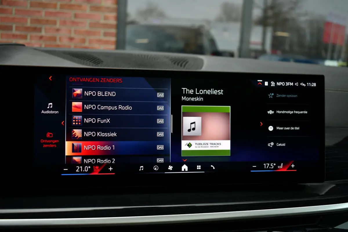 xDrive50e M-Sport Skylounge Comf-stoel ACC 360 HUD H/K 22inch BTW-auto