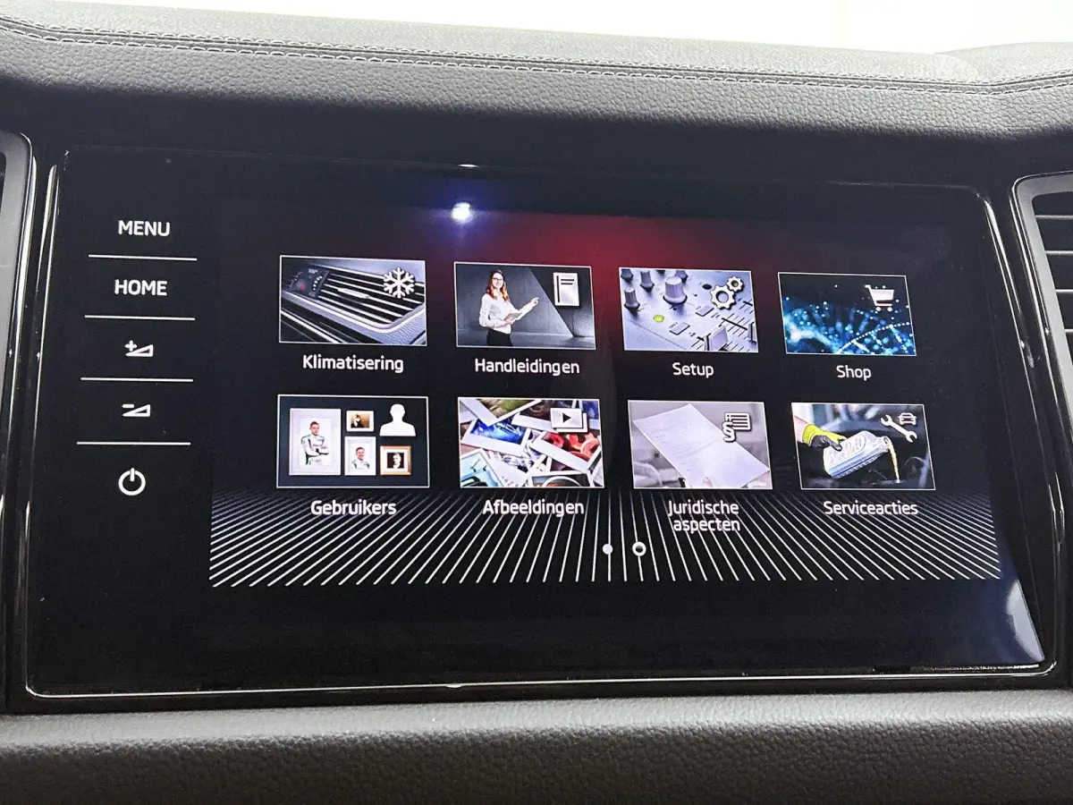 1.5 TSI Sportline Business | Automaat | Apple Carplay / Android Auto | Stoelventilatie | Stoelverwarming | Achteruitrijcamera | Parkeersensoren | Lederen Bekleding |