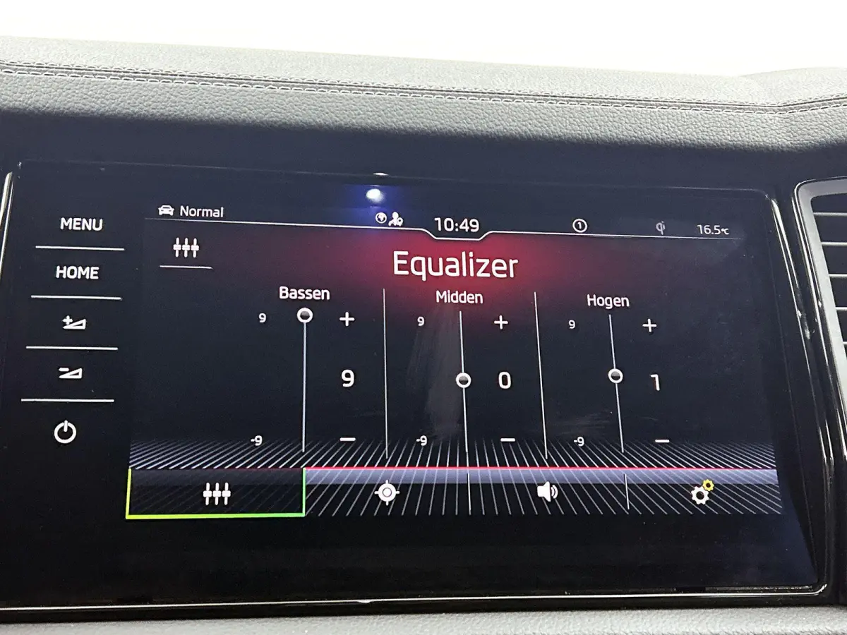 1.5 TSI Sportline Business | Automaat | Apple Carplay / Android Auto | Stoelventilatie | Stoelverwarming | Achteruitrijcamera | Parkeersensoren | Lederen Bekleding |