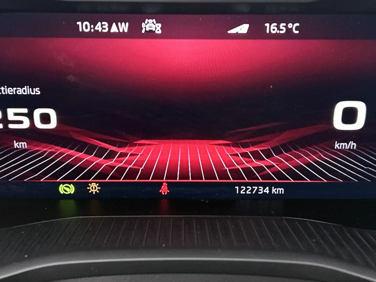1.5 TSI Sportline Business | Automaat | Apple Carplay / Android Auto | Stoelventilatie | Stoelverwarming | Achteruitrijcamera | Parkeersensoren | Lederen Bekleding |