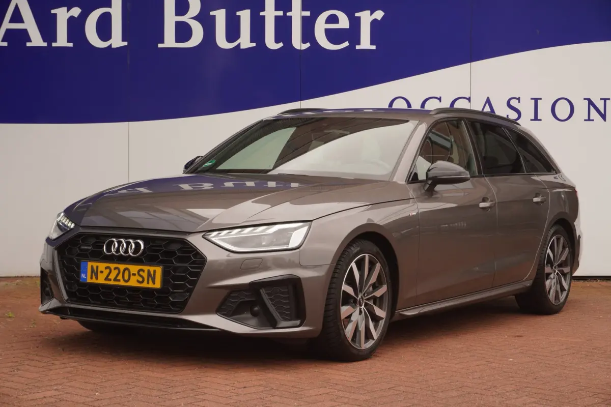 40 TFSI Quattro S edition / MatrixLED / Camera / AudiSound / Terragrijs / DEC-2021 / = DEALER ONDERHOUDEN !!
