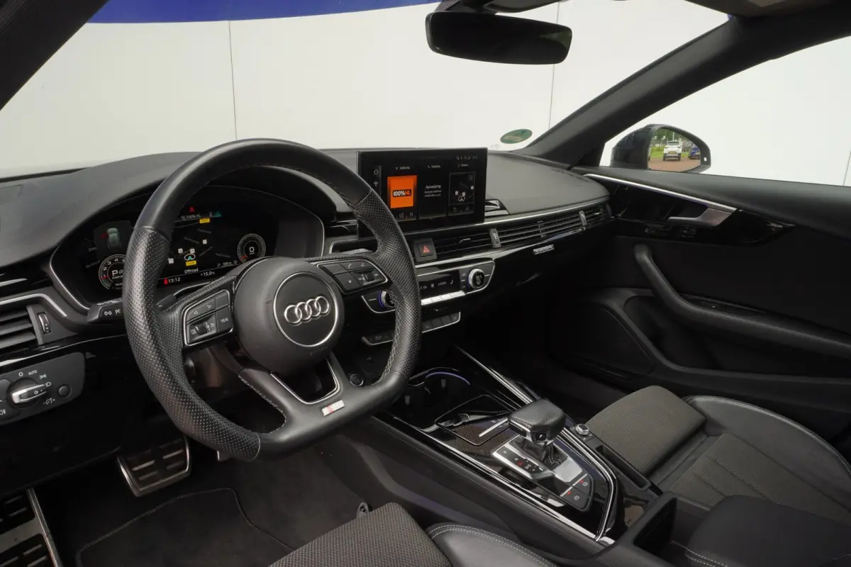 40 TFSI Quattro S edition / MatrixLED / Camera / AudiSound / Terragrijs / DEC-2021 / = DEALER ONDERHOUDEN !!