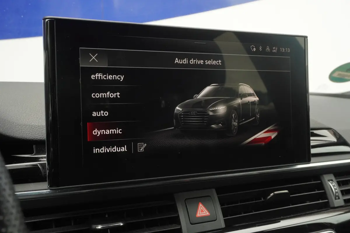 40 TFSI Quattro S edition / MatrixLED / Camera / AudiSound / Terragrijs / DEC-2021 / = DEALER ONDERHOUDEN !!
