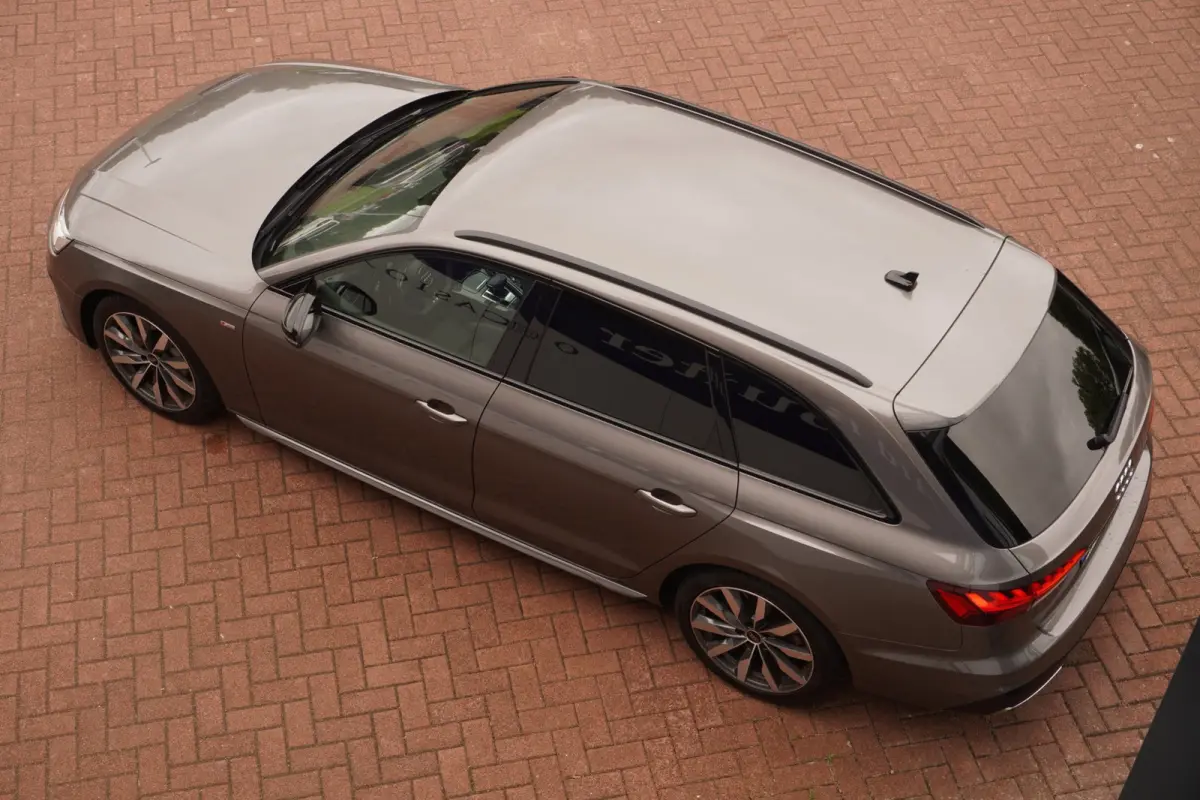 40 TFSI Quattro S edition / MatrixLED / Camera / AudiSound / Terragrijs / DEC-2021 / = DEALER ONDERHOUDEN !!