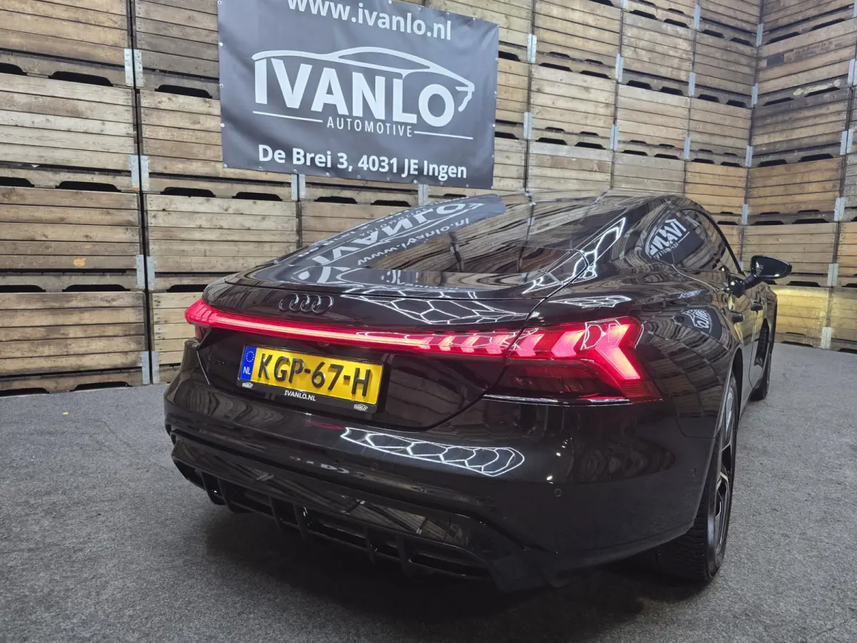 GT edition ZERO 93 kWh Pano Leder/alcantara 4WBS HUD 360 B&O 20"LM