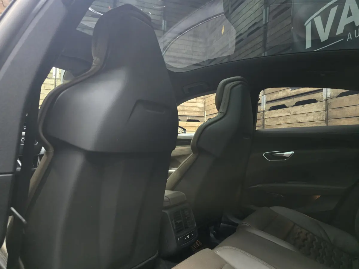 GT edition ZERO 93 kWh Pano Leder/alcantara 4WBS HUD 360 B&O 20"LM