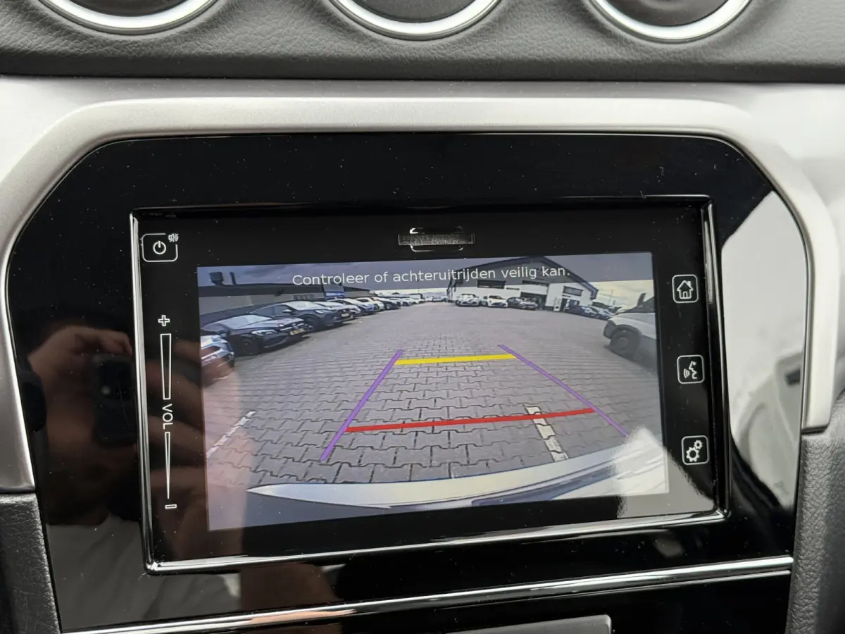 1.4 Boosterjet Select Smart Hybrid | CarPlay | ACC | Camera | LED | DAB+