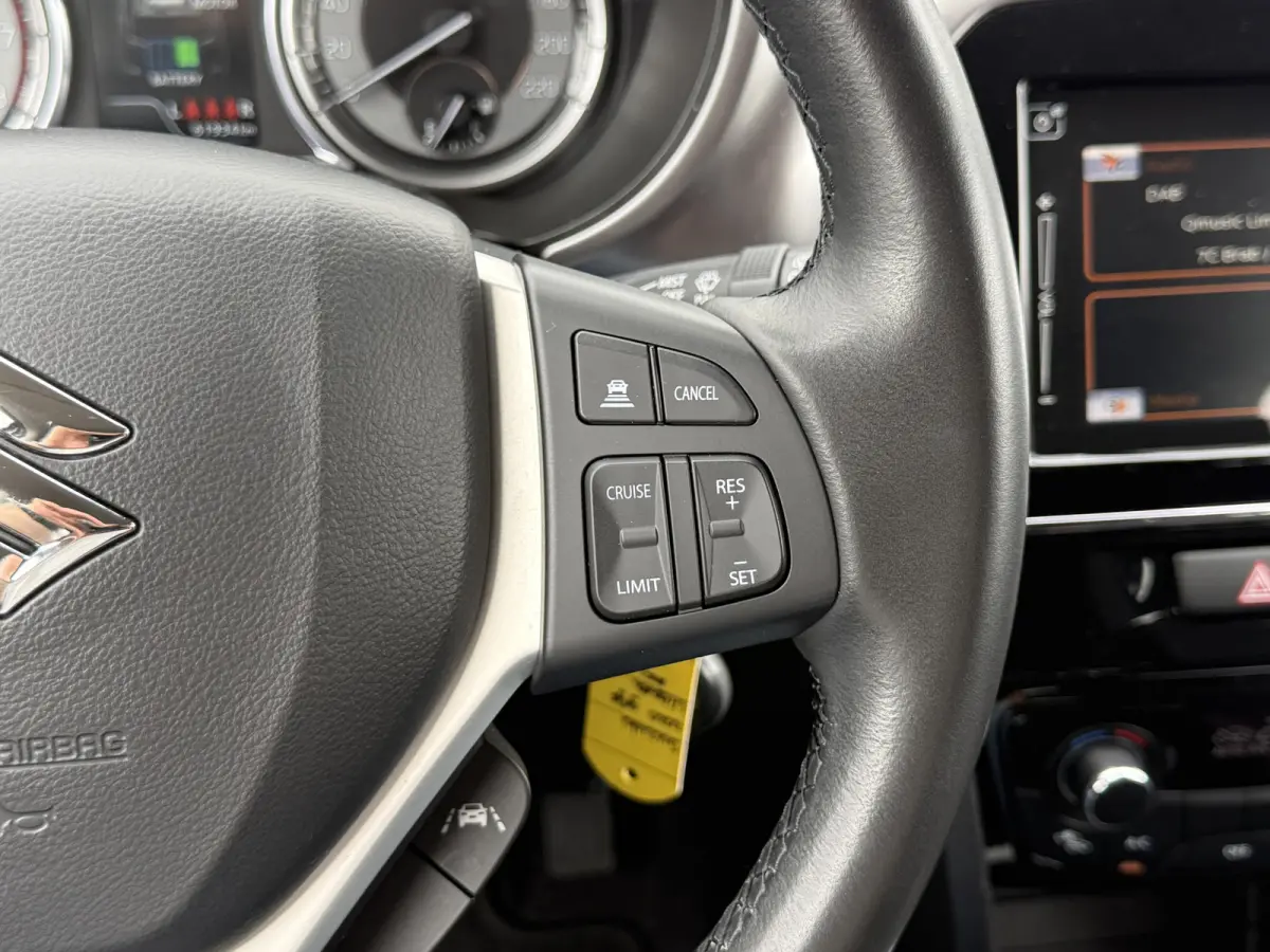 1.4 Boosterjet Select Smart Hybrid | CarPlay | ACC | Camera | LED | DAB+