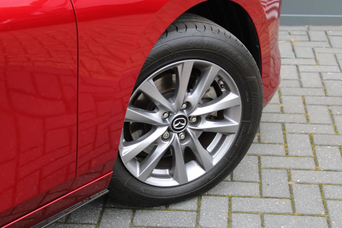 2.0 e-SkyActiv-G M Hybrid 122 Comfort met Bose | Achteruitrijcamera | Audio installatie premium | Cruise control adaptief