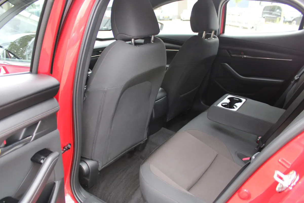 2.0 e-SkyActiv-G M Hybrid 122 Comfort met Bose | Achteruitrijcamera | Audio installatie premium | Cruise control adaptief