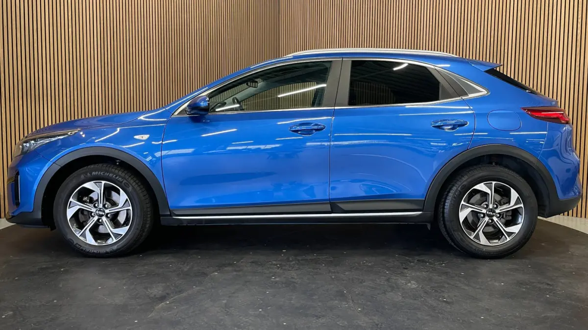 1.0 T-GDi DynamicLine|FACELIFT|120PK|APPLE CARPLAY|ANDROID AUTO|STOEL+STUURVERW|CAMERA|CRUISE+CLIMATE|1e EIG.|INCL.BTW|
