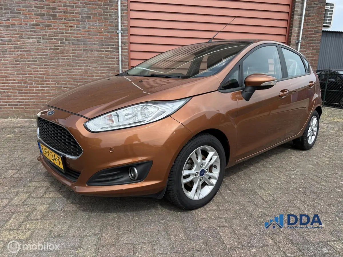 1.0 - Automaat - Airco, Stoelverwarming - navi