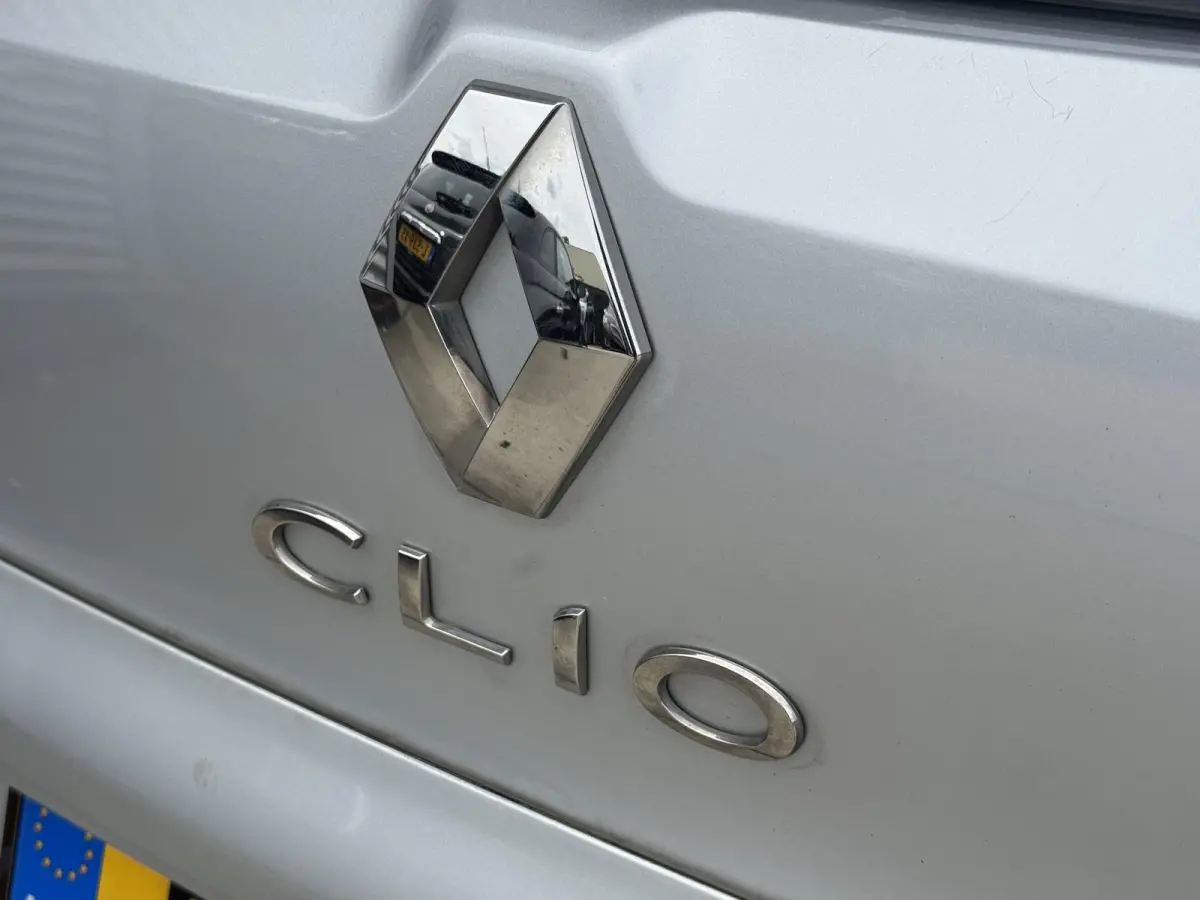 1.5 dCi Ecoleader Zen 2e Eigenaar|Navi|Cruise|Airco|Elek ramen|D-riem vv in 2023|N.A.P|Nieuwe APK bij aflevering