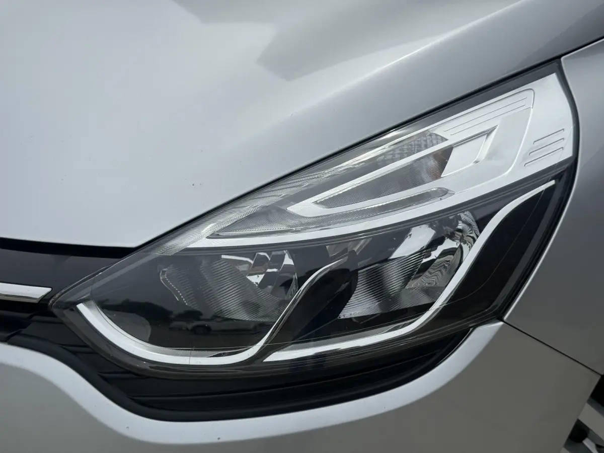 1.5 dCi Ecoleader Zen 2e Eigenaar|Navi|Cruise|Airco|Elek ramen|D-riem vv in 2023|N.A.P|Nieuwe APK bij aflevering