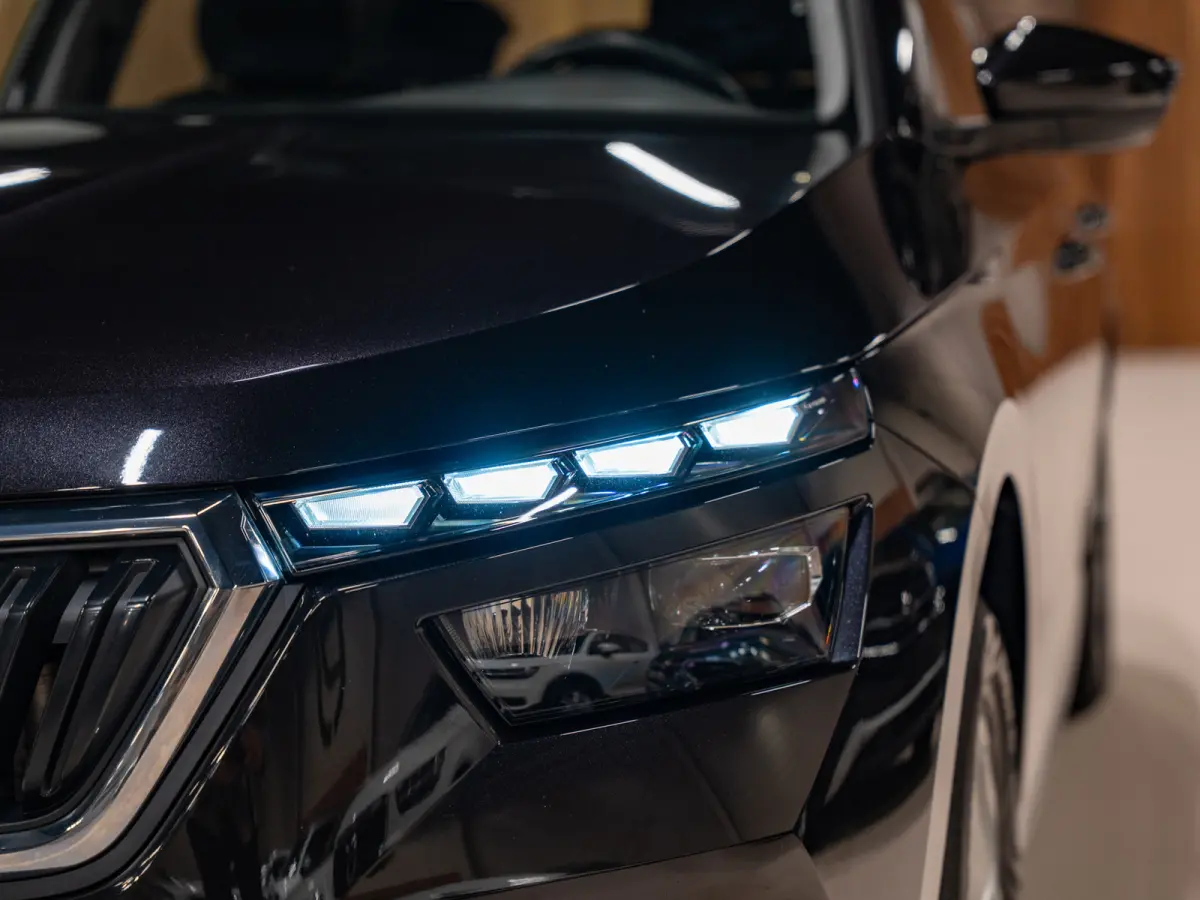 1.0 TSI Business Edition DSG, Apple Carplay, Android Auto, ACC, Voll Led, PDC, Volledig Onderhouden