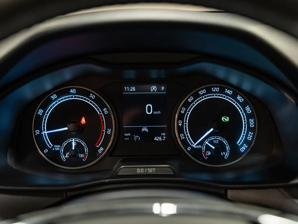 1.0 TSI Business Edition DSG, Apple Carplay, Android Auto, ACC, Voll Led, PDC, Volledig Onderhouden
