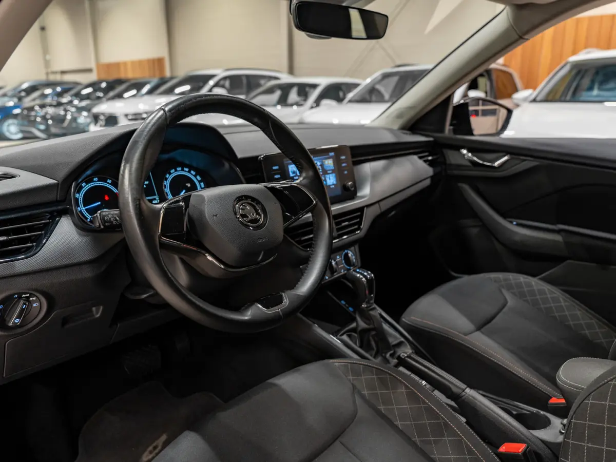 1.0 TSI Business Edition DSG, Apple Carplay, Android Auto, ACC, Voll Led, PDC, Volledig Onderhouden