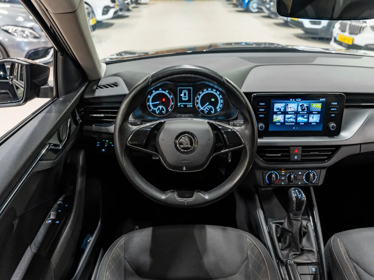 1.0 TSI Business Edition DSG, Apple Carplay, Android Auto, ACC, Voll Led, PDC, Volledig Onderhouden