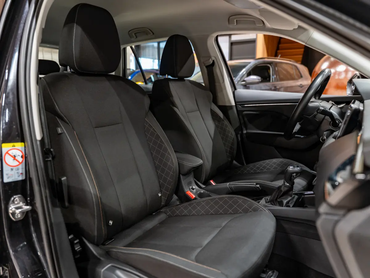 1.0 TSI Business Edition DSG, Apple Carplay, Android Auto, ACC, Voll Led, PDC, Volledig Onderhouden