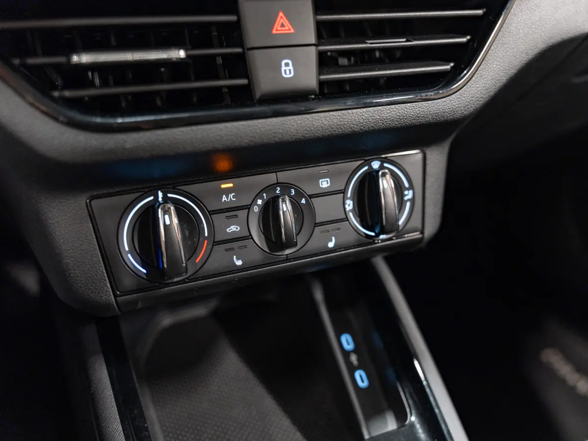 1.0 TSI Business Edition DSG, Apple Carplay, Android Auto, ACC, Voll Led, PDC, Volledig Onderhouden