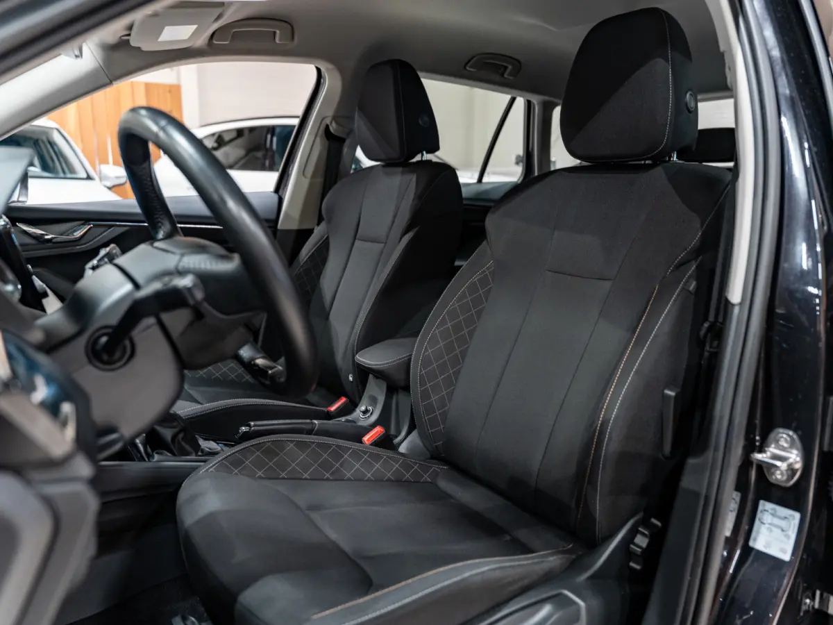 1.0 TSI Business Edition DSG, Apple Carplay, Android Auto, ACC, Voll Led, PDC, Volledig Onderhouden
