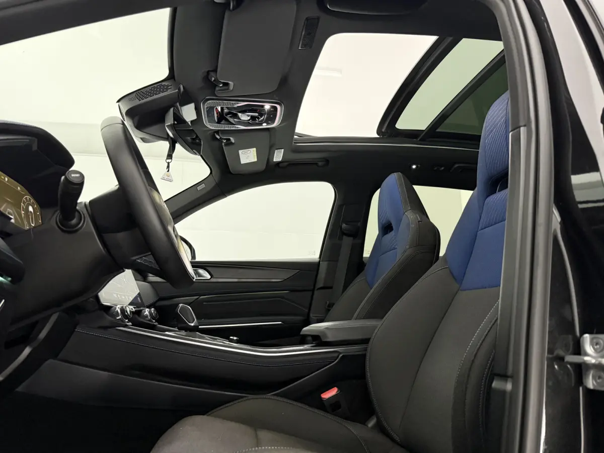 1.5 | Matte Grijs | Pano | Sfeer | 360° |  Memory | Virtual | Cruise | Carplay