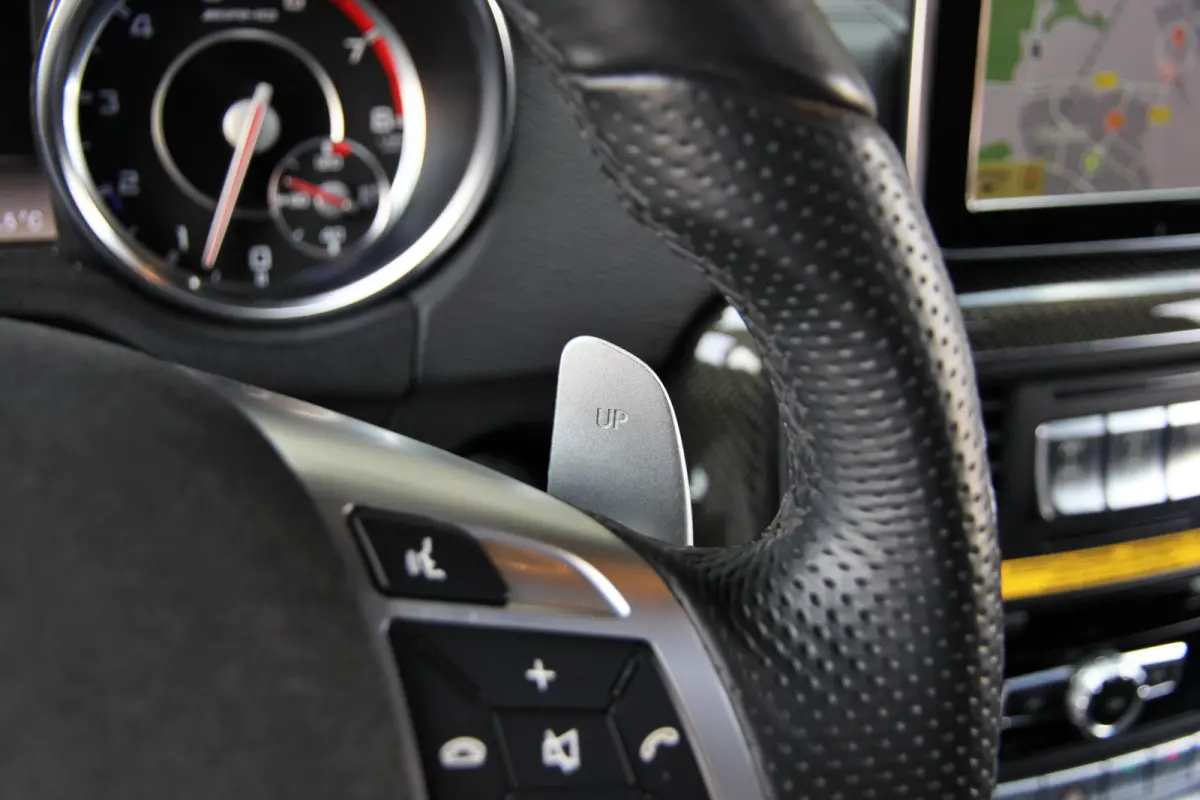 AMG 63 | Pano | Entertainment | Carbon | H/K