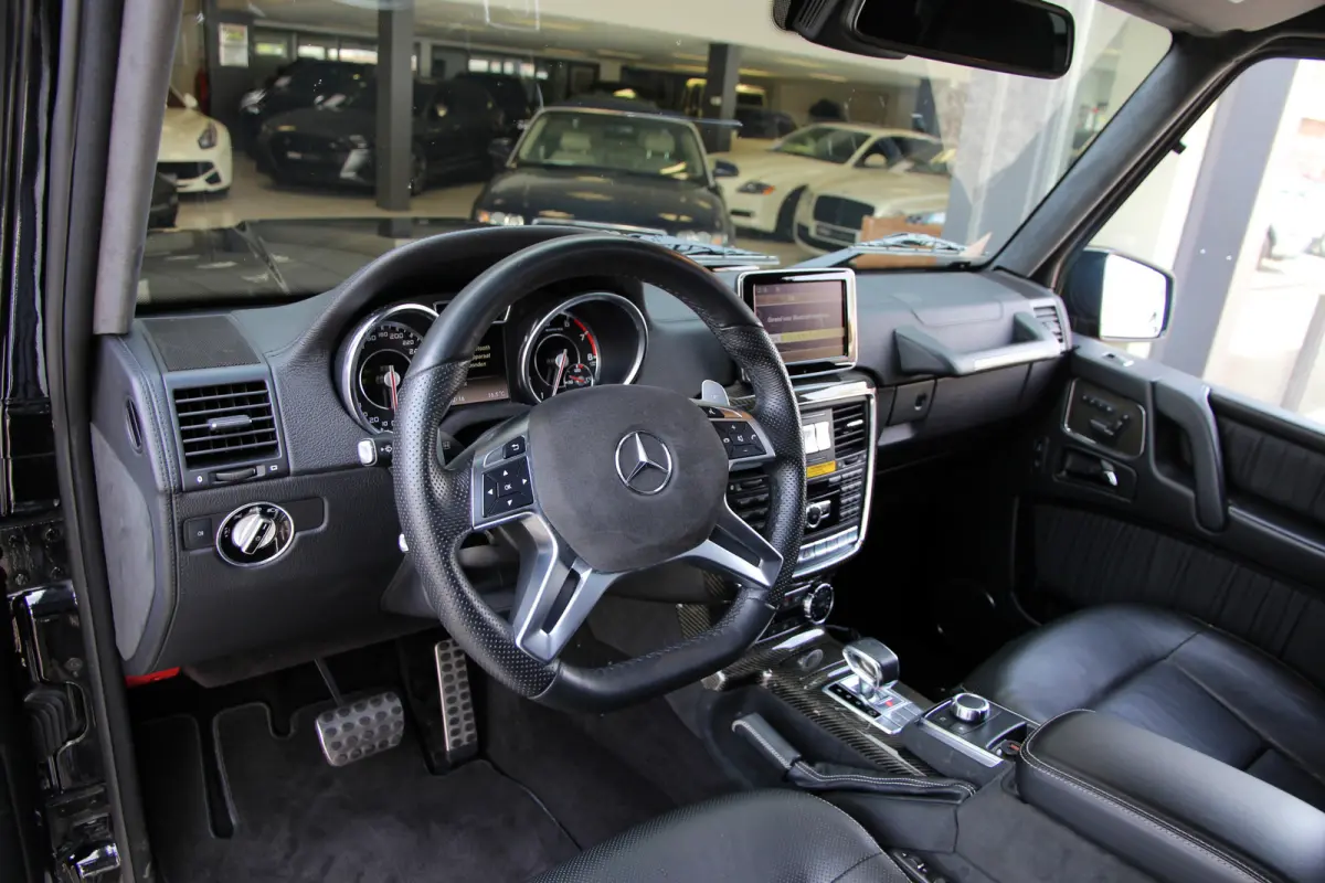 AMG 63 | Pano | Entertainment | Carbon | H/K