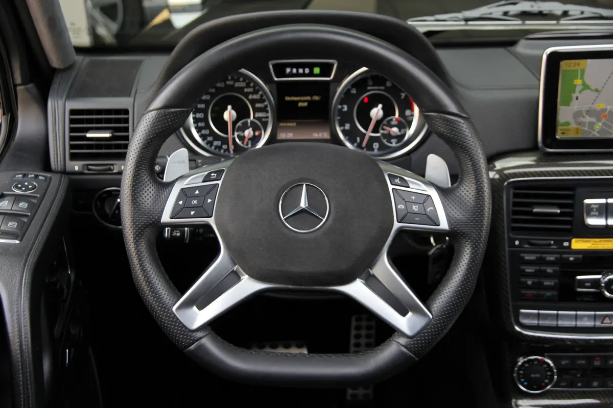 AMG 63 | Pano | Entertainment | Carbon | H/K