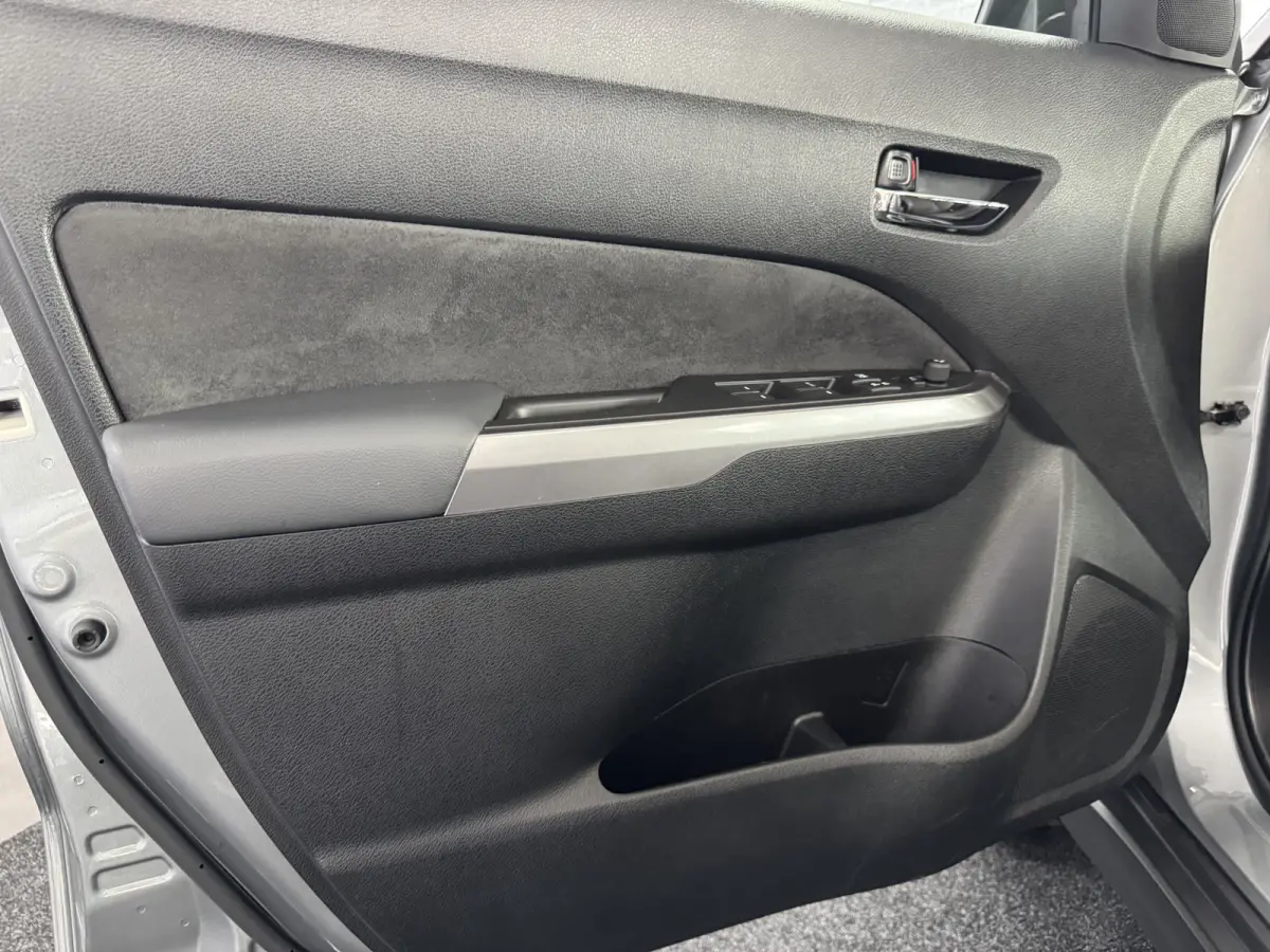 1.4 Boosterjet Style Smart Hybrid AllGrip 4x4 Pano ACC