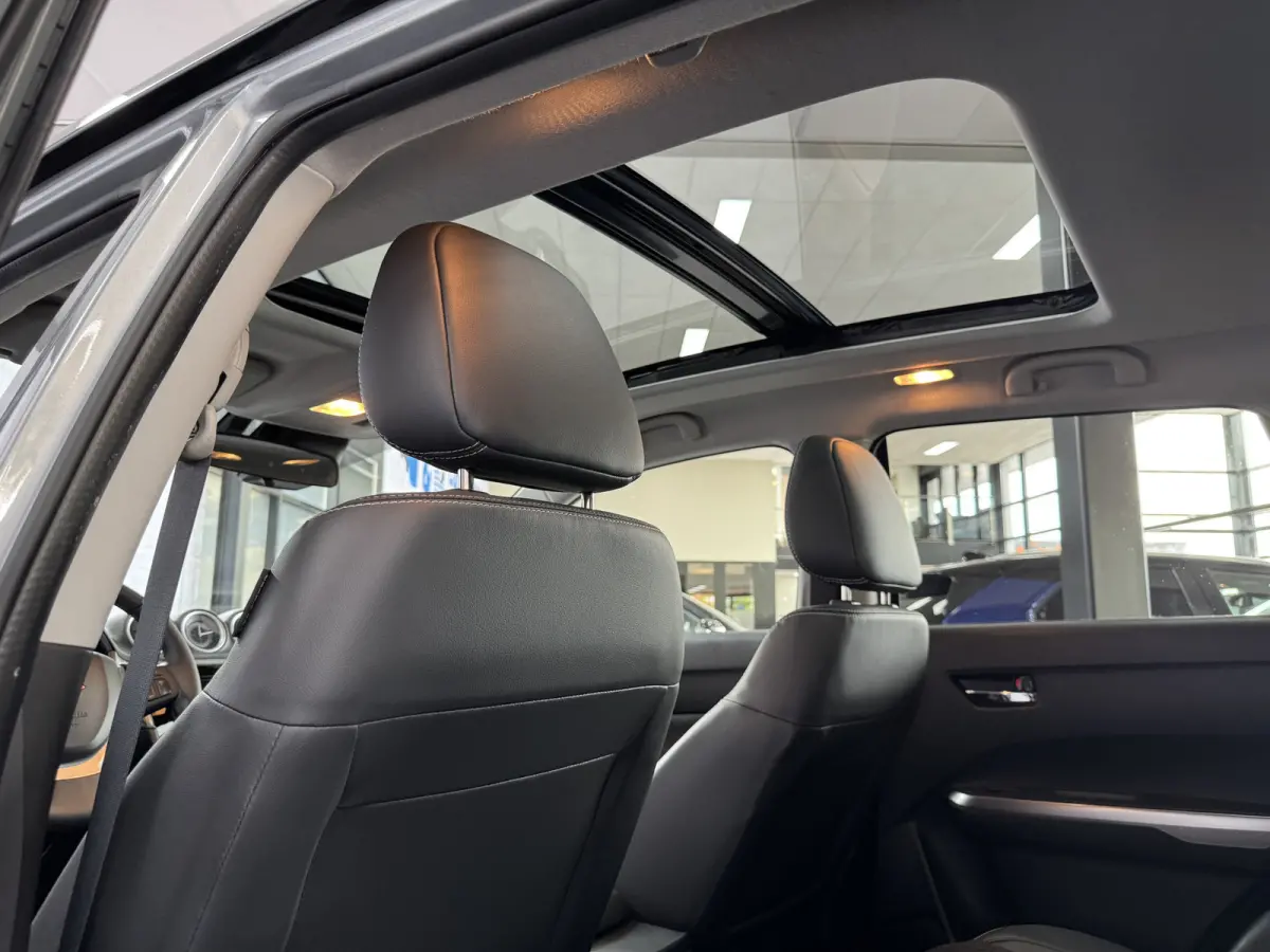 1.4 Boosterjet Style Smart Hybrid AllGrip 4x4 Pano ACC