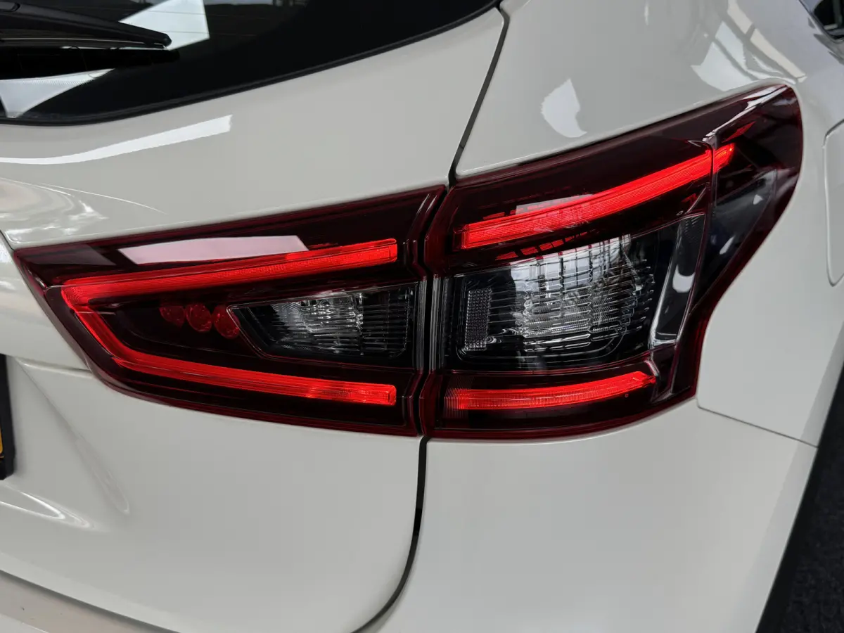 1.3 DIG-T Acces Edition Trekhaak Cruise Carplay