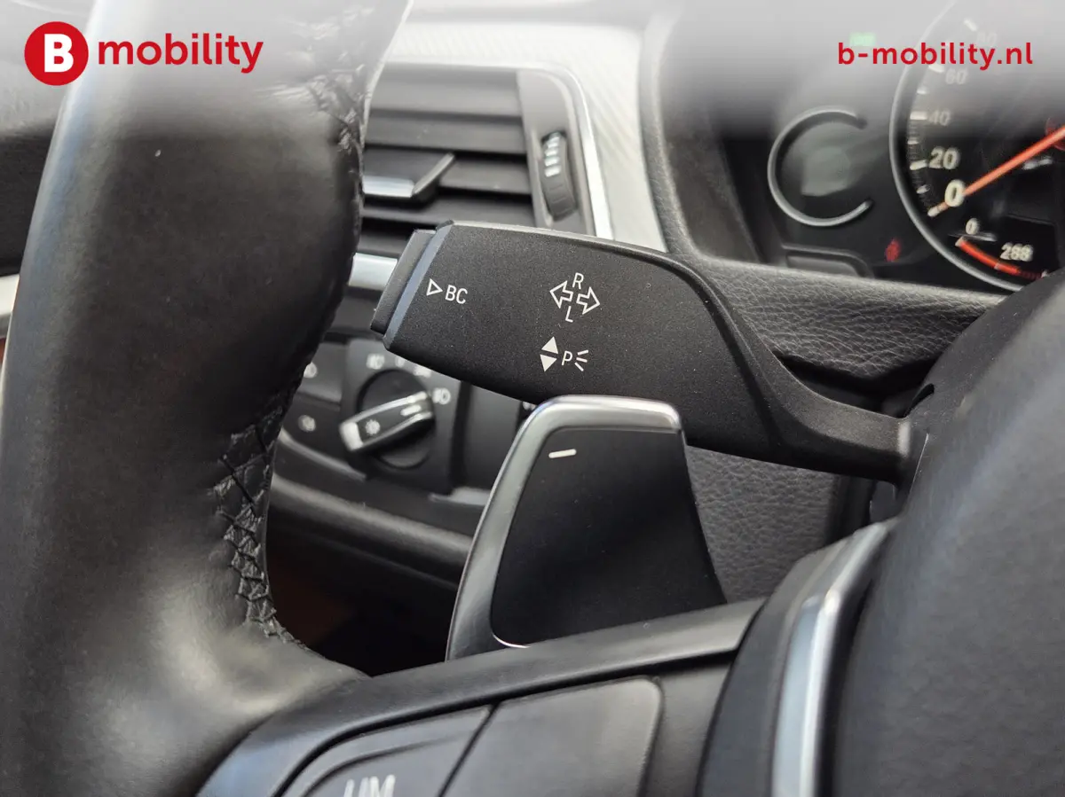 420i High Executive M-Sport Schuif/Kanteldak Head-Up | Harman/Kardon | Apple CarPlay | Achteruitrijcamera | Leer