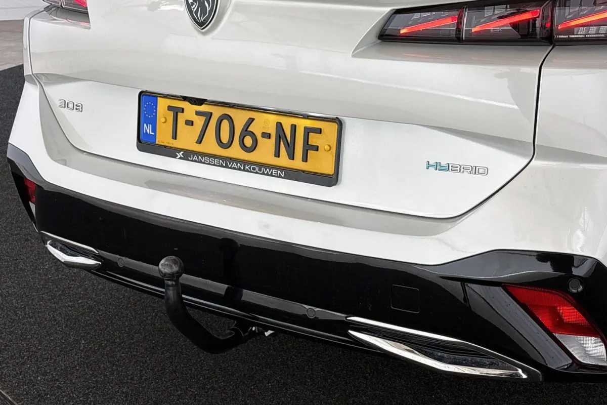 1.6 HYbrid 225 GT Pack Business Pano Leder Trekhaak Stuur-Stoelverwarming