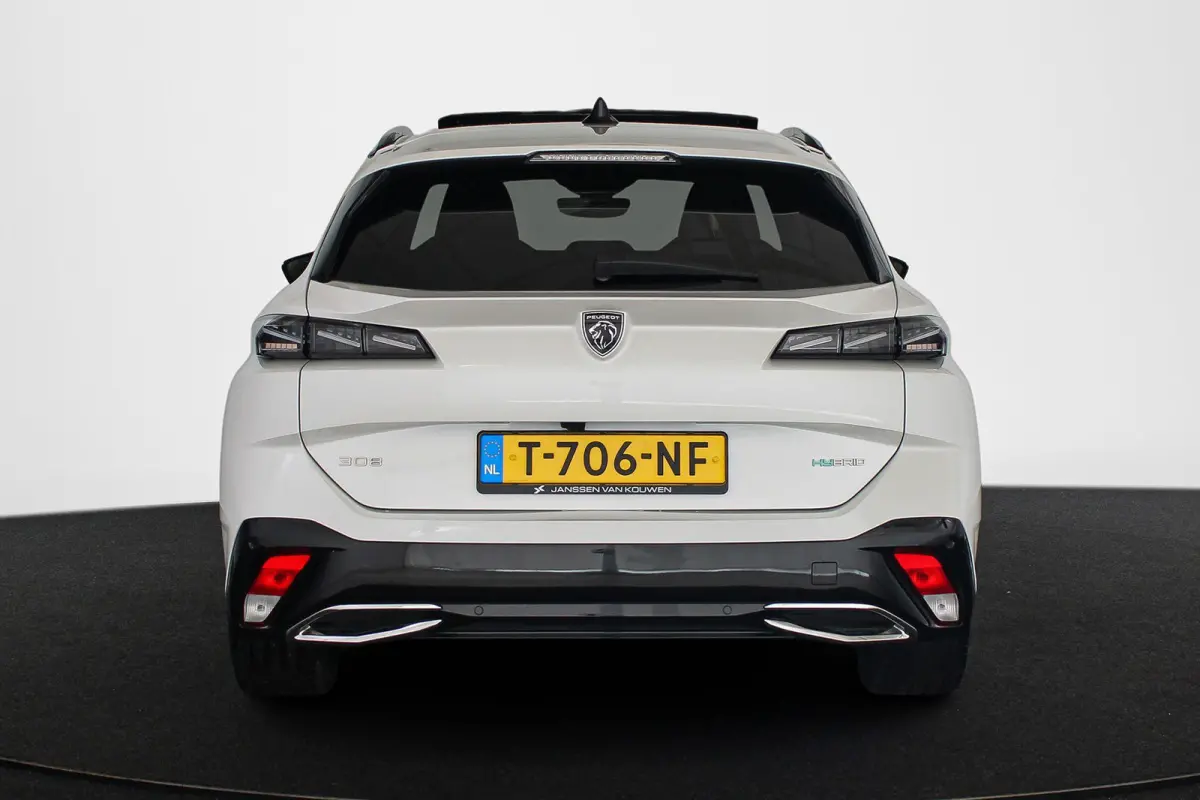1.6 HYbrid 225 GT Pack Business Pano Leder Trekhaak Stuur-Stoelverwarming
