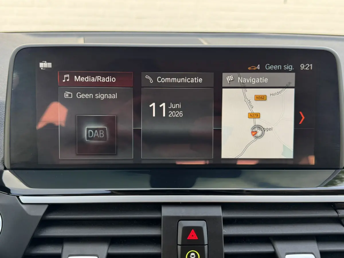 XDrive20i High Executive Pano Trekhaak clima Automaat Lederbekl 4WD