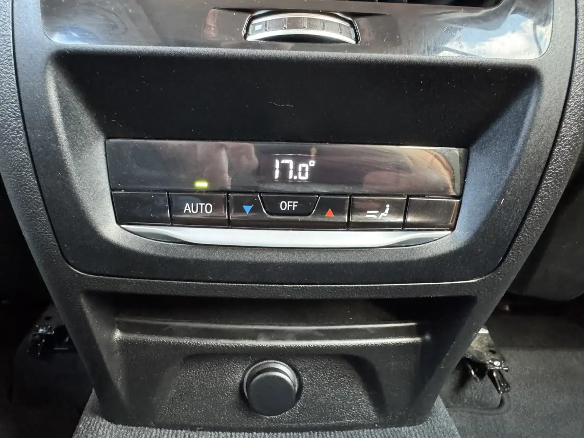 XDrive20i High Executive Pano Trekhaak clima Automaat Lederbekl 4WD