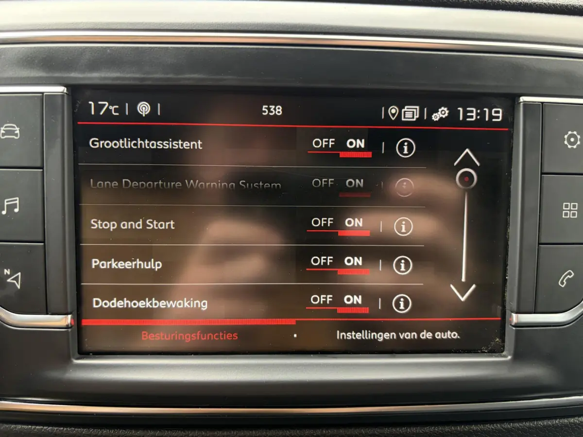 2.0 HDI 180*AUTOM.*NAVI*CRUISE*CAM*TEL*LED*PDC*