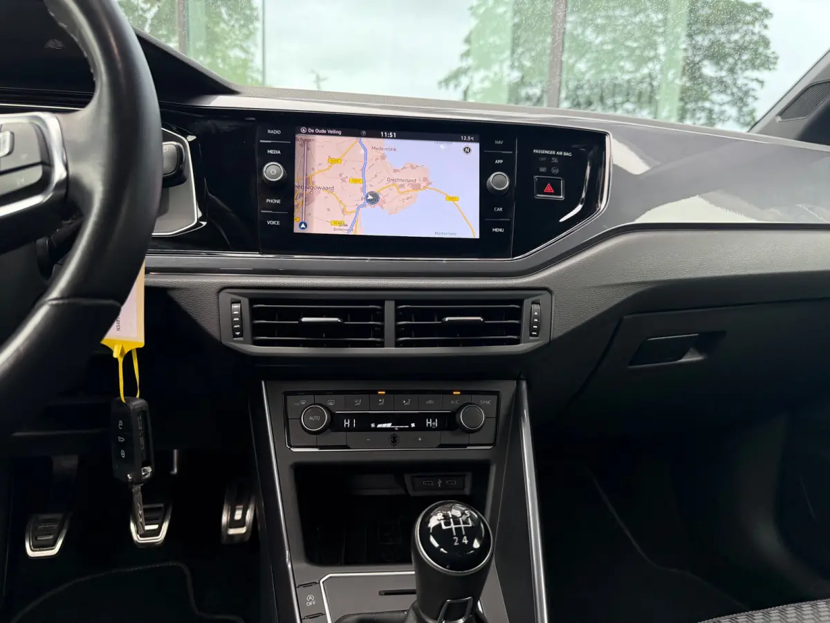 1.0 TSI Highline Business R - Navi - Parkeerhulp - Climate - Org.NL