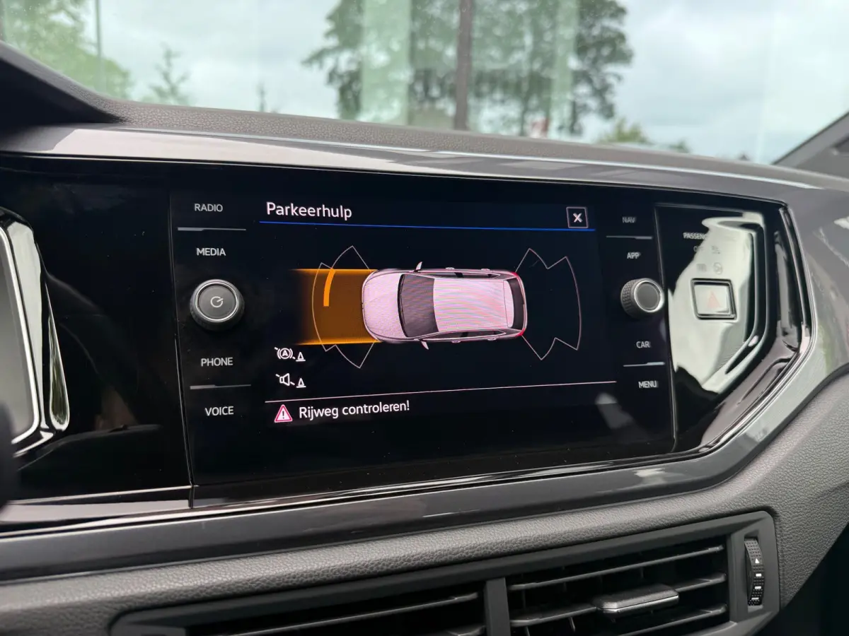 1.0 TSI Highline Business R - Navi - Parkeerhulp - Climate - Org.NL