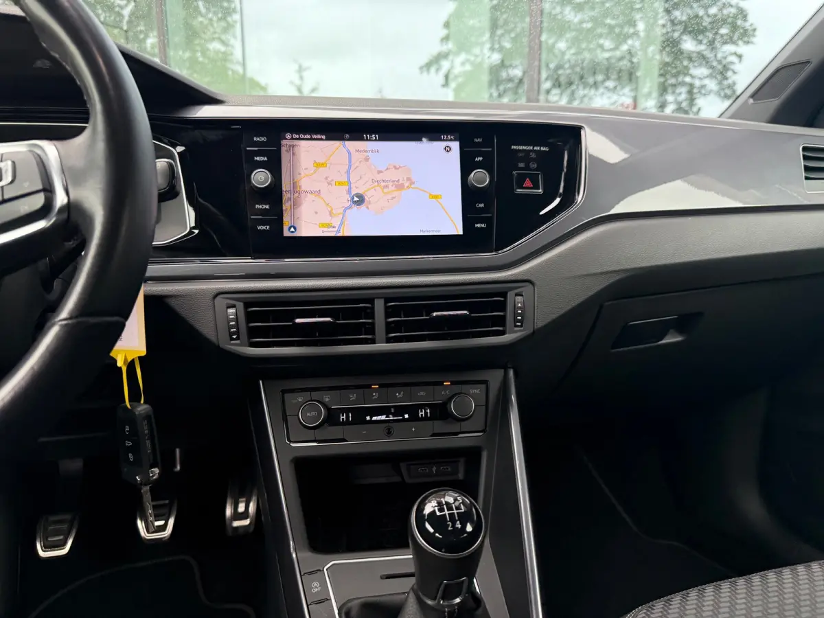 1.0 TSI Highline Business R - Navi - Parkeerhulp - Climate - Org.NL