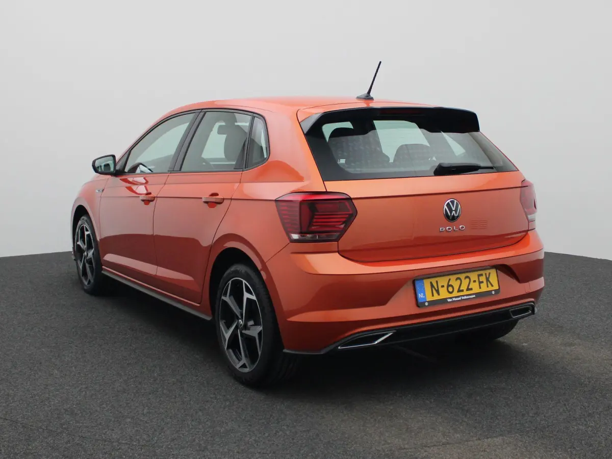 1.0 TSI R-Line | 95 PK | Keyless | Bonneville Velgen | Digital Cockpit PRO | Apple Carplay / Android Auto | Climatronic (Automatische Airco)