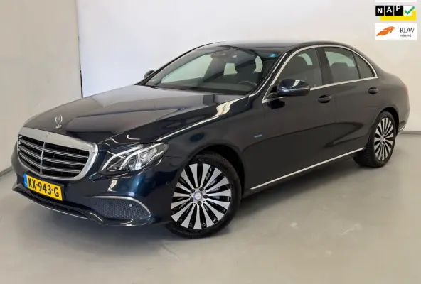 350 e / NL-auto / Sfeerverlichting / Camera