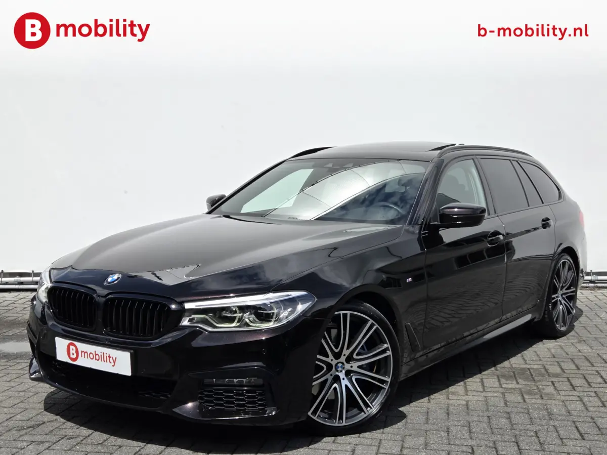 530i High Executive M-Sport 'Almadinbraun' Head-Up Trekhaak NL Auto! | Panoramadak | Achteruitrijcamera | Comfortstoelen | Stoelverwarming